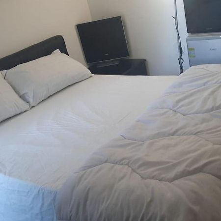 Colocation Rooms 사르셀레스 외부 사진
